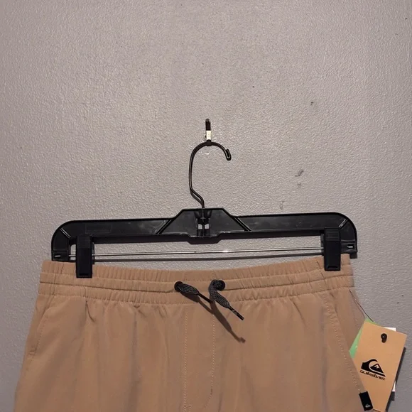 NWT Boys Quiksilver Khaki Amphibian Walkshorts - Picture 3 of 11